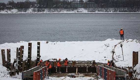 В Рыбинске продолжаются берегозащитные работы